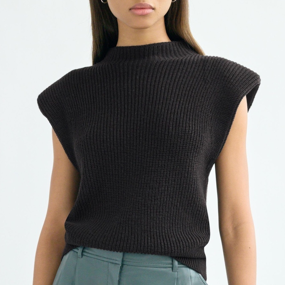 Aritzia Babaton Hazlitt Knit Sweater Vest Top in Dark Brown - Size L - Picture 7 of 7